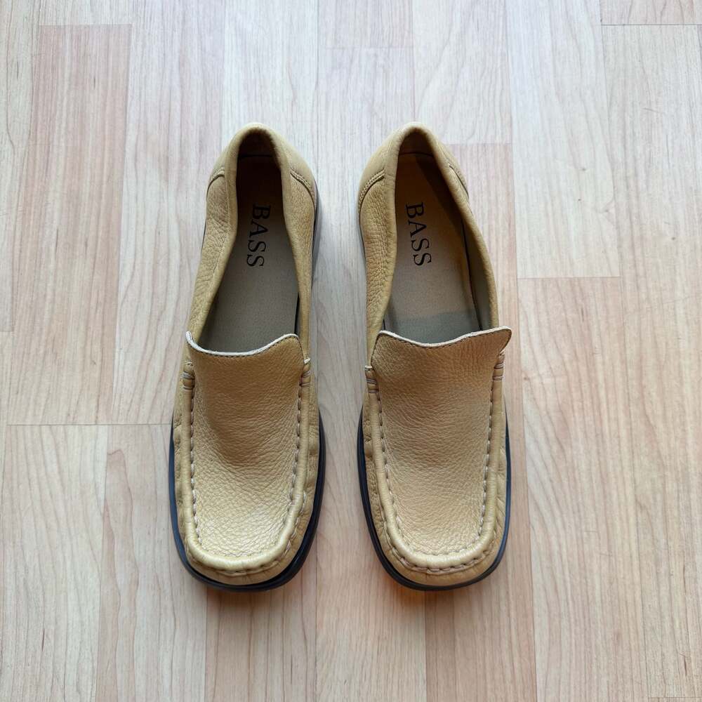 Vintage GH BASS Robyn Square Toe Loafers Tan Leather Chunky 90s Y2K Unworn 7.5M